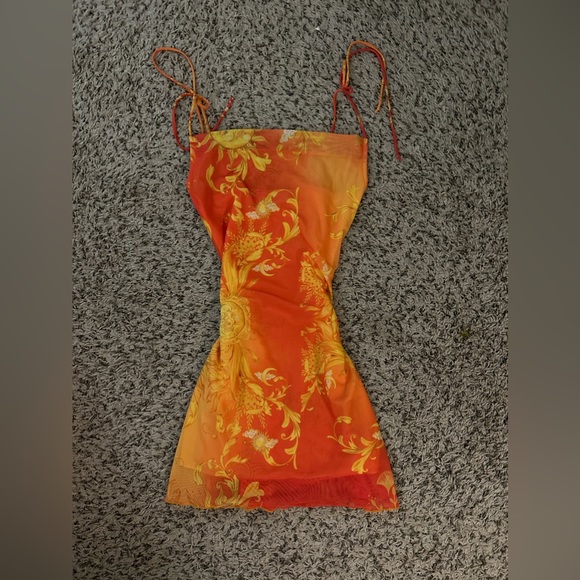 ☀️NWOT BERSHKA MINI DRESS | Mesh Moon & Sun Dress With Slip Underneath🌜 - Picture 5 of 5